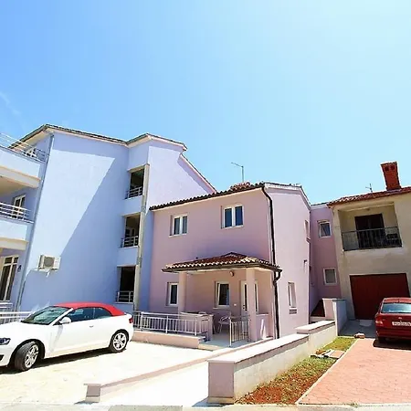 Con Gusto A Apartment